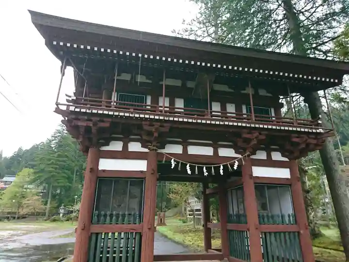 須波阿湏疑神社の山門・神門