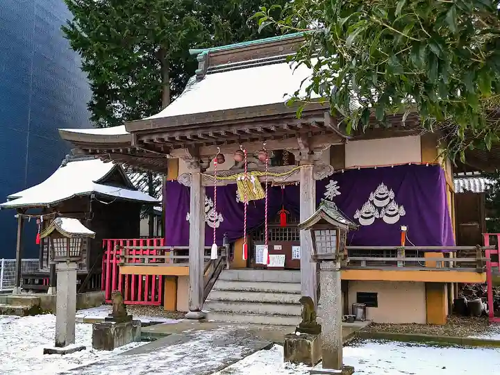 旅立稲荷神社の本殿・本堂