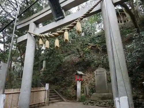 児玉神社の鳥居