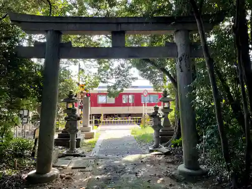 養天満神社の鳥居