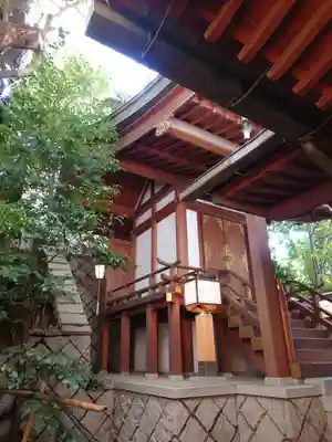雉子神社の本殿・本堂