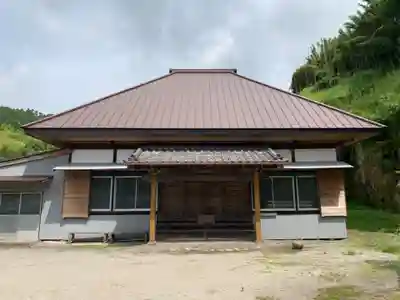 覚性院の本殿・本堂