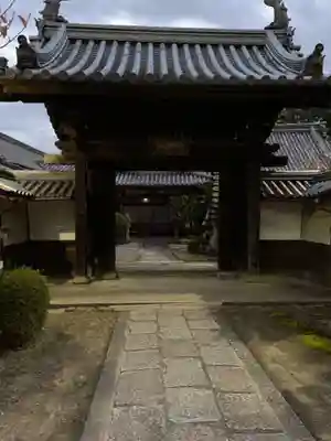 高倉寺の山門・神門