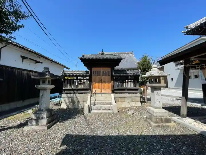 中多良神社の{uncategorized: "未分類", other: "その他", undefined: "問題あり", building: "その他建物", grave: "お墓", sacred_gate: "鳥居", guardian: "狛犬", statue: "像", buddha: "仏像", history: "歴史", nature: "自然", garden: "庭園", animal: "動物", pagoda: "塔", temizu: "手水舎", mountain_gate: "山門・神門", sanctuary: "本殿・本堂", subordinate: "末社・摂社", art: "芸術", scenery: "景色", jizo: "地蔵", ema: "絵馬", goshuin: "御朱印", omikuji: "おみくじ", items: "授与品その他", amulet: "お守り", goshuincho: "御朱印帳", eats: "食事", festival: "お祭り", votive_dance: "神楽", shichigosan: "七五三参", wedding: "結婚式", experience: "体験その他", initially: "初詣", around: "周辺", anti_infection: "感染症対策"}
