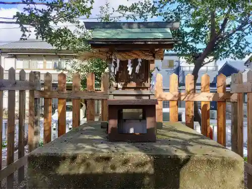 石刀神社の末社・摂社