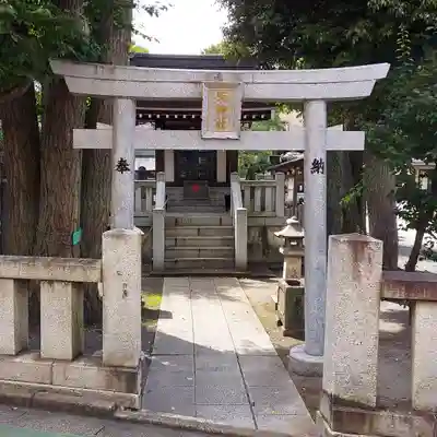 鎧神社の鳥居