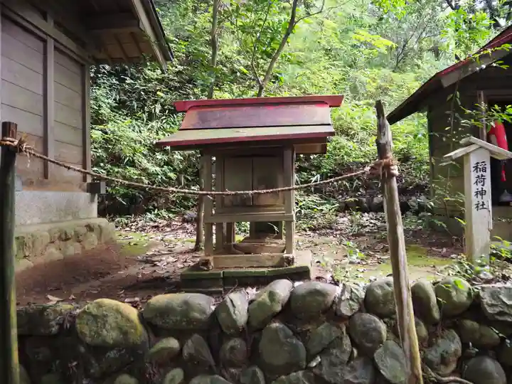 石動神社の末社・摂社