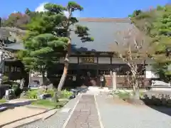 嶽林寺の本殿