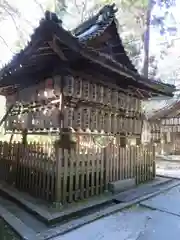 八神社の建物その他