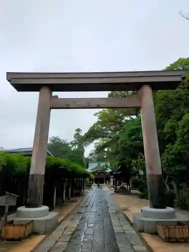 越ヶ谷久伊豆神社の鳥居