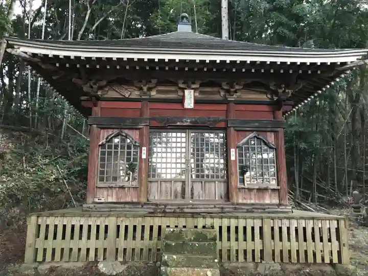 勝福寺の本殿・本堂