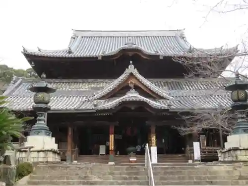粉河寺の本殿・本堂