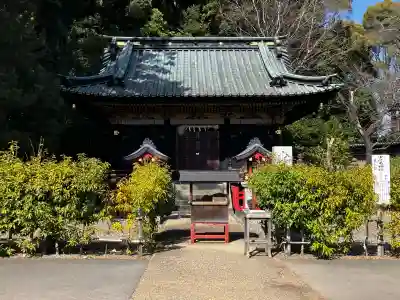 静岡浅間神社の{uncategorized: "未分類", other: "その他", undefined: "問題あり", building: "その他建物", grave: "お墓", sacred_gate: "鳥居", guardian: "狛犬", statue: "像", buddha: "仏像", history: "歴史", nature: "自然", garden: "庭園", animal: "動物", pagoda: "塔", temizu: "手水舎", mountain_gate: "山門・神門", sanctuary: "本殿・本堂", subordinate: "末社・摂社", art: "芸術", scenery: "景色", jizo: "地蔵", ema: "絵馬", goshuin: "御朱印", omikuji: "おみくじ", items: "授与品その他", amulet: "お守り", goshuincho: "御朱印帳", eats: "食事", festival: "お祭り", votive_dance: "神楽", shichigosan: "七五三参", wedding: "結婚式", experience: "体験その他", initially: "初詣", around: "周辺", anti_infection: "感染症対策"}