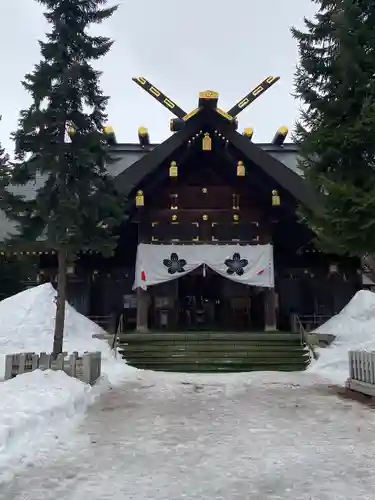 上川神社の本殿