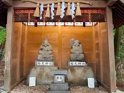 椿大神社の像