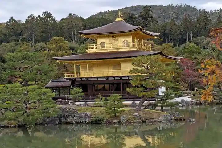 鹿苑寺(金閣寺)(京都府)
