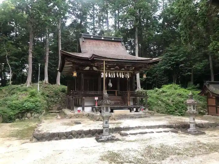 大笹原神社の本殿・本堂