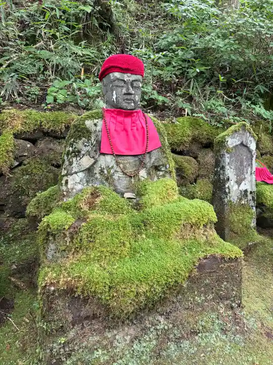 慈雲寺(並び地蔵 化け地蔵)(栃木県)