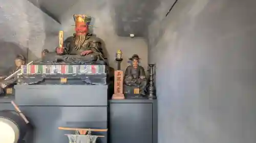 増上寺塔頭 三縁山 宝珠院の{uncategorized: "未分類", other: "その他", undefined: "問題あり", building: "その他建物", grave: "お墓", sacred_gate: "鳥居", guardian: "狛犬", statue: "像", buddha: "仏像", history: "歴史", nature: "自然", garden: "庭園", animal: "動物", pagoda: "塔", temizu: "手水舎", mountain_gate: "山門・神門", sanctuary: "本殿・本堂", subordinate: "末社・摂社", art: "芸術", scenery: "景色", jizo: "地蔵", ema: "絵馬", goshuin: "御朱印", omikuji: "おみくじ", items: "授与品その他", amulet: "お守り", goshuincho: "御朱印帳", eats: "食事", festival: "お祭り", votive_dance: "神楽", shichigosan: "七五三参", wedding: "結婚式", experience: "体験その他", initially: "初詣", around: "周辺", anti_infection: "感染症対策"}