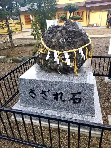 息栖神社の{uncategorized: "未分類", other: "その他", undefined: "問題あり", building: "その他建物", grave: "お墓", sacred_gate: "鳥居", guardian: "狛犬", statue: "像", buddha: "仏像", history: "歴史", nature: "自然", garden: "庭園", animal: "動物", pagoda: "塔", temizu: "手水舎", mountain_gate: "山門・神門", sanctuary: "本殿・本堂", subordinate: "末社・摂社", art: "芸術", scenery: "景色", jizo: "地蔵", ema: "絵馬", goshuin: "御朱印", omikuji: "おみくじ", items: "授与品その他", amulet: "お守り", goshuincho: "御朱印帳", eats: "食事", festival: "お祭り", votive_dance: "神楽", shichigosan: "七五三参", wedding: "結婚式", experience: "体験その他", initially: "初詣", around: "周辺", anti_infection: "感染症対策"}