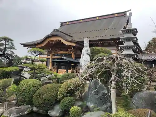 妙泉寺の本殿・本堂