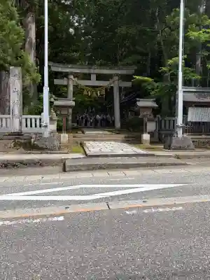 雄山神社中宮祈願殿(富山県)