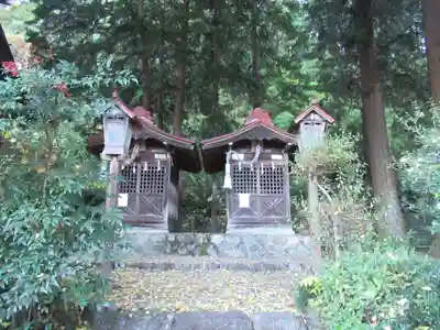 石神社の末社・摂社