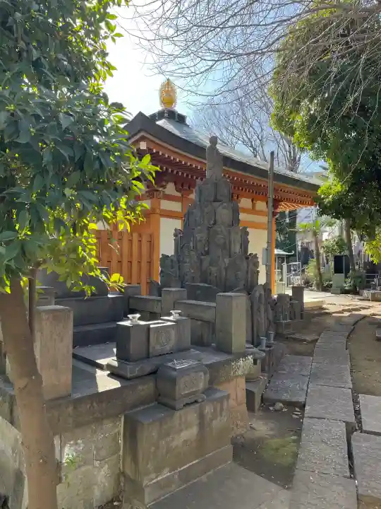 大泉寺の{uncategorized: "未分類", other: "その他", undefined: "問題あり", building: "その他建物", grave: "お墓", sacred_gate: "鳥居", guardian: "狛犬", statue: "像", buddha: "仏像", history: "歴史", nature: "自然", garden: "庭園", animal: "動物", pagoda: "塔", temizu: "手水舎", mountain_gate: "山門・神門", sanctuary: "本殿・本堂", subordinate: "末社・摂社", art: "芸術", scenery: "景色", jizo: "地蔵", ema: "絵馬", goshuin: "御朱印", omikuji: "おみくじ", items: "授与品その他", amulet: "お守り", goshuincho: "御朱印帳", eats: "食事", festival: "お祭り", votive_dance: "神楽", shichigosan: "七五三参", wedding: "結婚式", experience: "体験その他", initially: "初詣", around: "周辺", anti_infection: "感染症対策"}