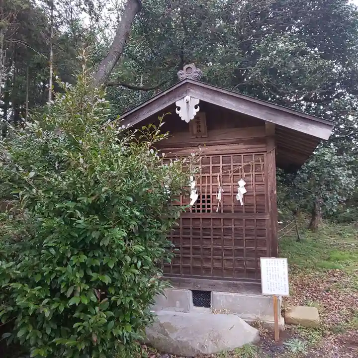 磯部稲村神社の末社・摂社