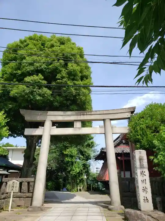 麻布氷川神社の鳥居
