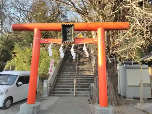 雷神社の鳥居