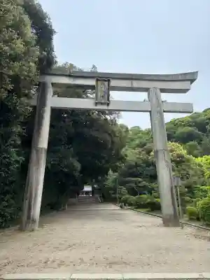 石清水八幡宮の{uncategorized: "未分類", other: "その他", undefined: "問題あり", building: "その他建物", grave: "お墓", sacred_gate: "鳥居", guardian: "狛犬", statue: "像", buddha: "仏像", history: "歴史", nature: "自然", garden: "庭園", animal: "動物", pagoda: "塔", temizu: "手水舎", mountain_gate: "山門・神門", sanctuary: "本殿・本堂", subordinate: "末社・摂社", art: "芸術", scenery: "景色", jizo: "地蔵", ema: "絵馬", goshuin: "御朱印", omikuji: "おみくじ", items: "授与品その他", amulet: "お守り", goshuincho: "御朱印帳", eats: "食事", festival: "お祭り", votive_dance: "神楽", shichigosan: "七五三参", wedding: "結婚式", experience: "体験その他", initially: "初詣", around: "周辺", anti_infection: "感染症対策"}