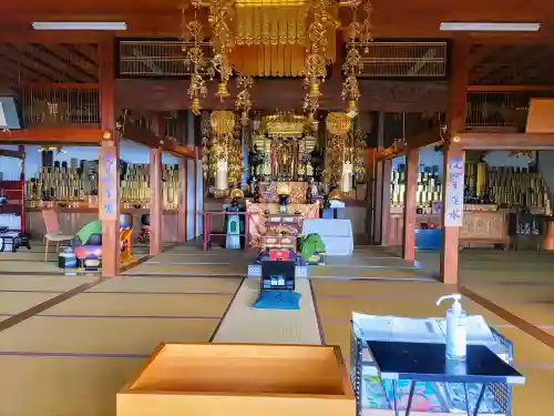 安養寺の本殿・本堂