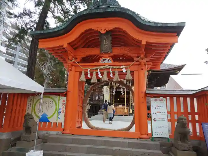 榴岡天満宮の山門・神門