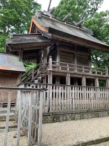 須佐神社の本殿