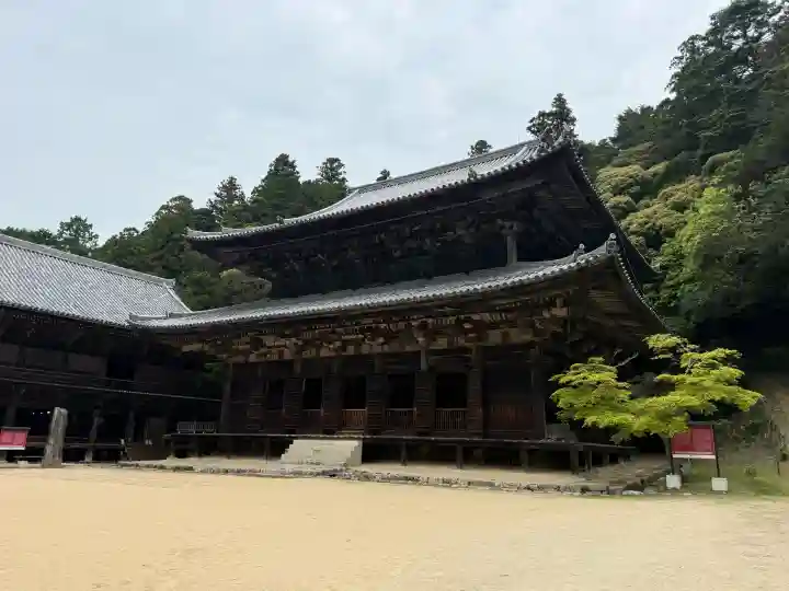 圓教寺の{uncategorized: "未分類", other: "その他", undefined: "問題あり", building: "その他建物", grave: "お墓", sacred_gate: "鳥居", guardian: "狛犬", statue: "像", buddha: "仏像", history: "歴史", nature: "自然", garden: "庭園", animal: "動物", pagoda: "塔", temizu: "手水舎", mountain_gate: "山門・神門", sanctuary: "本殿・本堂", subordinate: "末社・摂社", art: "芸術", scenery: "景色", jizo: "地蔵", ema: "絵馬", goshuin: "御朱印", omikuji: "おみくじ", items: "授与品その他", amulet: "お守り", goshuincho: "御朱印帳", eats: "食事", festival: "お祭り", votive_dance: "神楽", shichigosan: "七五三参", wedding: "結婚式", experience: "体験その他", initially: "初詣", around: "周辺", anti_infection: "感染症対策"}