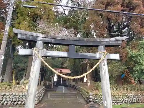 新田神社の鳥居