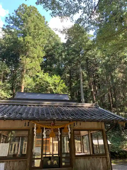 根道神社の本殿・本堂
