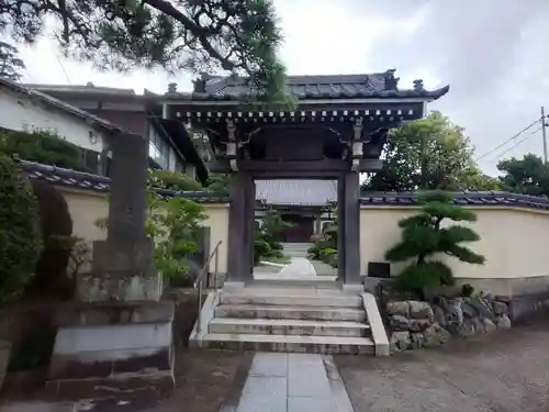 東漸寺の山門・神門