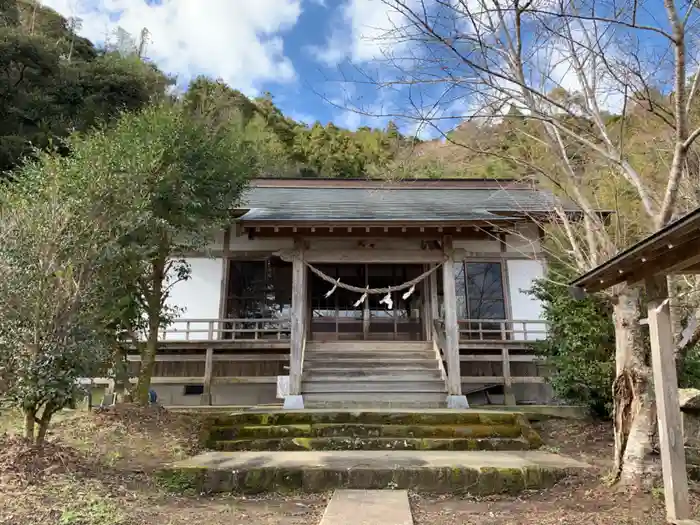 八雲神社の本殿