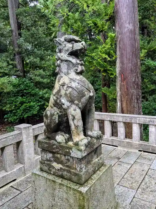 彌彦神社(新潟県)