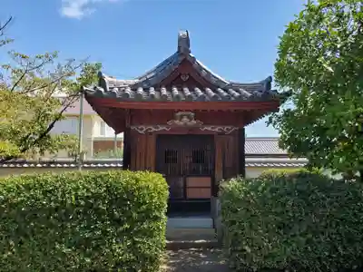 教信寺のその他建物