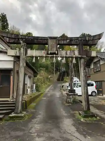 岡山神社の鳥居
