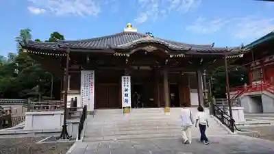 成田山新勝寺の本殿・本堂