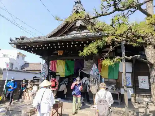 龍蔵寺の末社