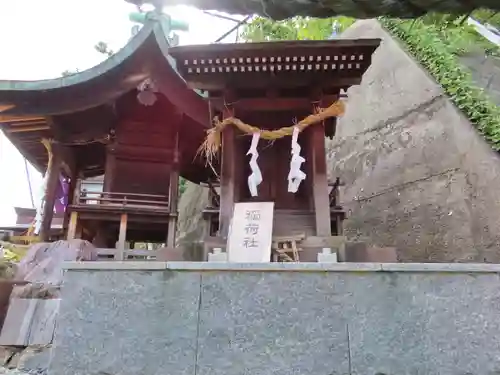 邇保姫神社の本殿