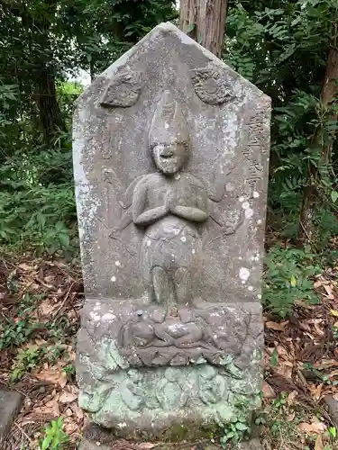 久留里神社の像