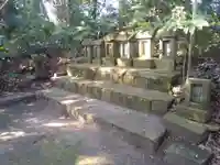 三渡神社の末社・摂社