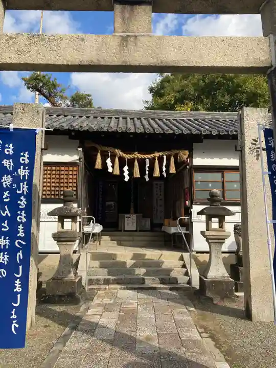 加太春日神社の本殿・本堂