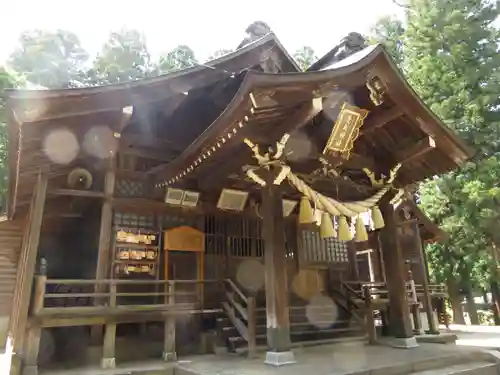 斐太神社の本殿